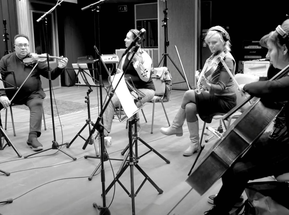 MM String Sessions